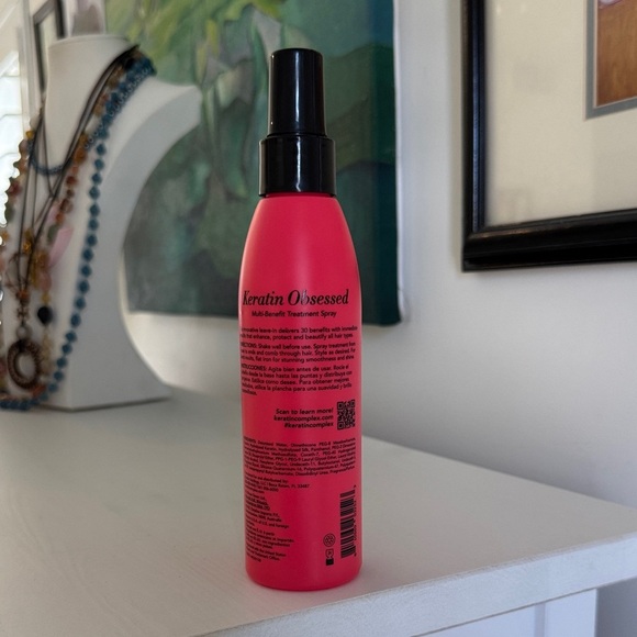 Keratin Complex Obsessed Multi-Benefit Treatment Spray NWT - Picture 2 of 5